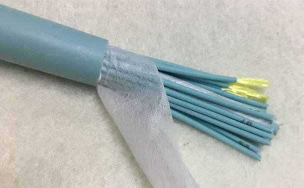 欧孚光缆厂家：室内光缆和室外光缆的区别